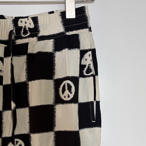 Urban Outfitters Black and Cream Checkered Pants Small - Picture 6 of 7